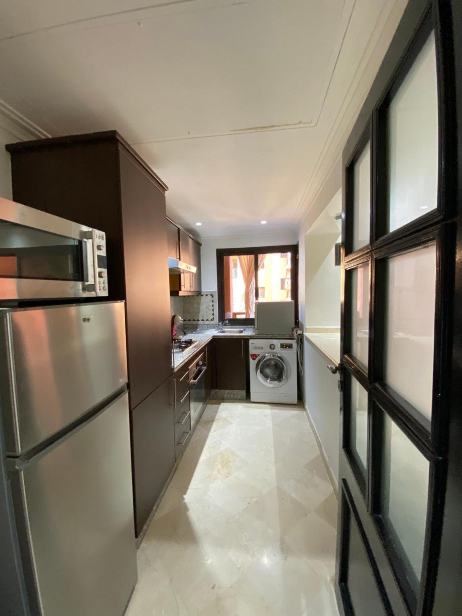1 Apartamento *